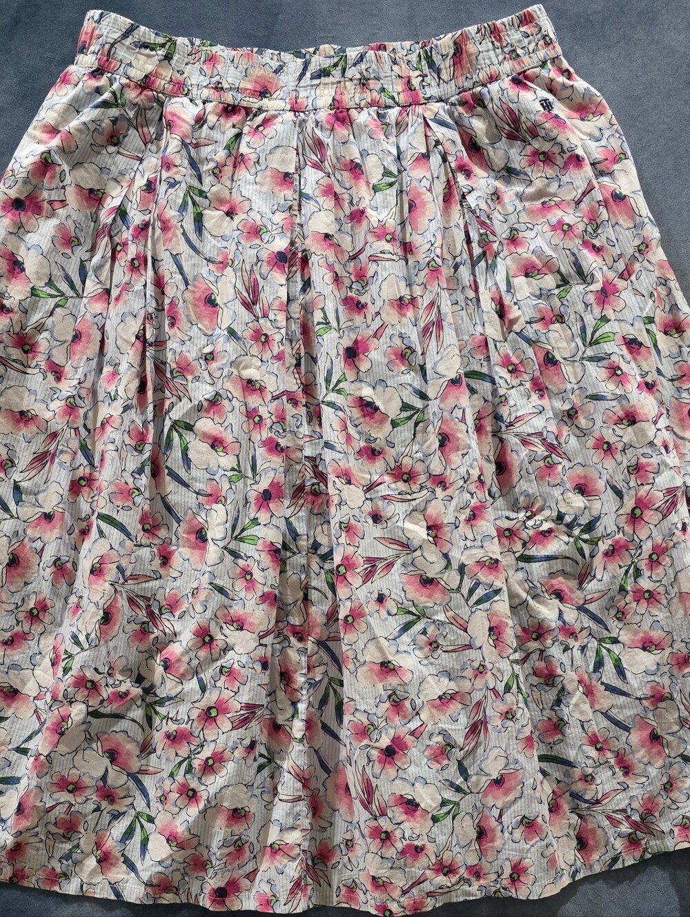 Tommy Hilfiger Midi Skirt Women’s Size Large Floral Print Pink Lined 100% Cotton
